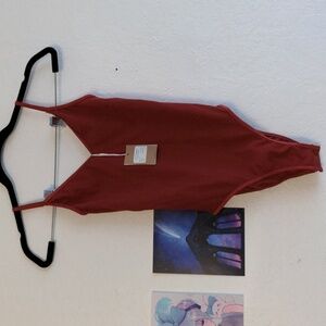 womn Zoey Bodysuit in Strawberry